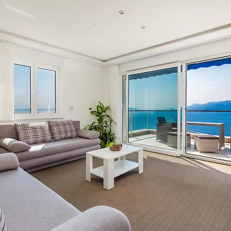 Amazing In Holiday home Rijeka